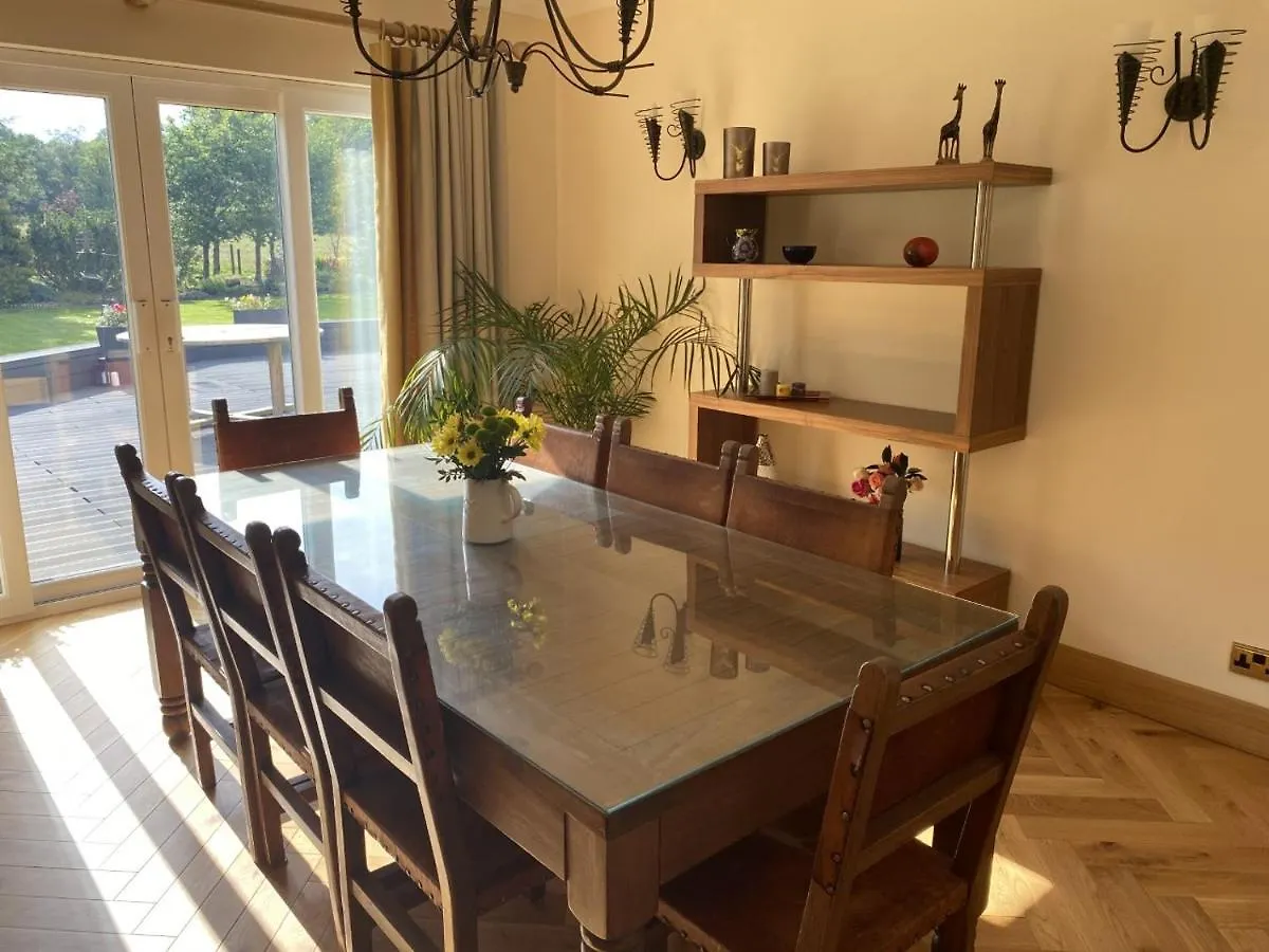 A Room In The Country Kirknewton  Bed & Breakfast Kirknewton (Lothian)